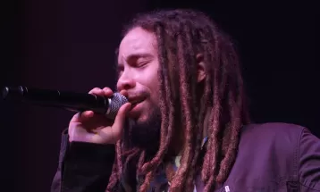 'Jo Mersa' Marley, cantor e neto de Bob Marley, morre aos 31 anos