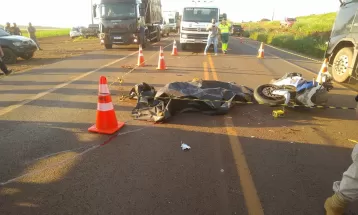 Motociclista morre em acidente com colheitadeira na BR-369, em Corbélia