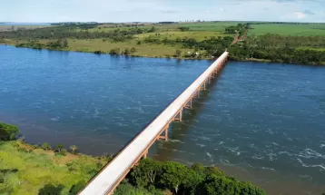 Ponte em Porecatu, na divisa entre São Paulo e Paraná, será reaberta nesta segunda-feira (20)