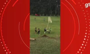 VÍDEO: árbitros de futebol são agredidos por jogadores durante campeonato local no Paraná