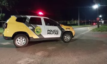 Suspeito de roubar caminhonete é morto em confronto com policiais em Paranavaí, diz PM