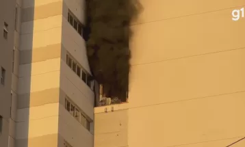 VÍDEO: Incêndio atinge dois andares de prédio de luxo no centro de Maringá 