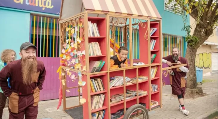 Mostra Literatura Paraná leva histórias e intervenções literárias para as periferias de Curitiba