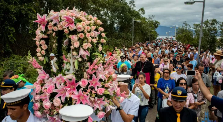 Nossa Senhora do Rocio e festas religiosas movimentam o turismo paranaense neste mês