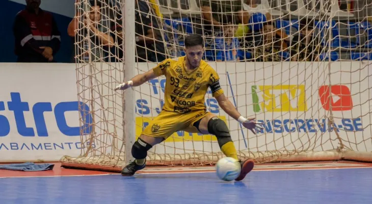 Cascavel Futsal anuncia a chegada do goleiro Gustavinho