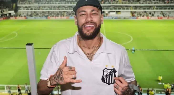 Neymar exalta Santos em evento de poker