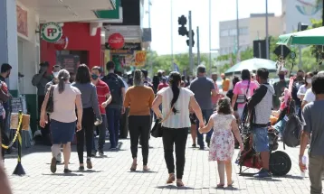 Cascavel deve chegar a quase meio milhão de habitantes em 2050