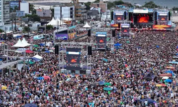 Péricles, Gustavo Mioto e outros grandes nomes da música agitam o Verão Maior Paraná