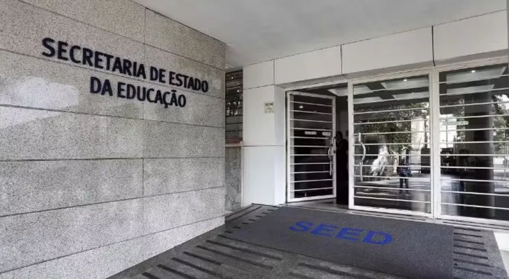SEED celebra contrato de R$ 5,5 mi,  sem licitação, com empresa dos EUA
