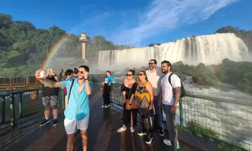 Mais de 1,8 milhão de turistas: Parque do Iguaçu registra a 2ª maior visitação anual
