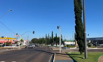 Calor intenso marca o domingo em Cascavel, com possibilidade de chuvas isoladas