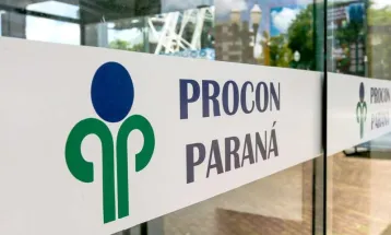 Procon-PR lança cartilha com orientações para compra de veículos usados