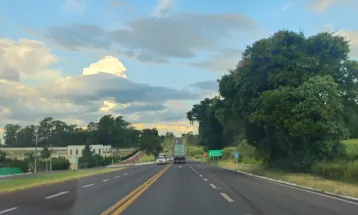 Tráfego nas rodovias do Paraná: fluxo normal neste domingo (26)