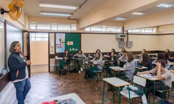 Contratação de professores não foi finalizada por empresa terceirizada