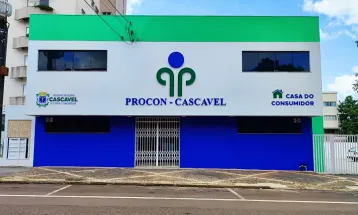 Procon divulga pesquisa de preços sobre materiais escolares
