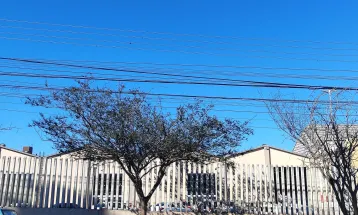 Cascavel amanhece com céu limpo, mas pode ter pancadas de chuva ao longo do dia