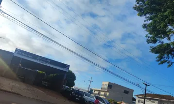 Calor intenso e instabilidade climática marcam a segunda-feira em Cascavel