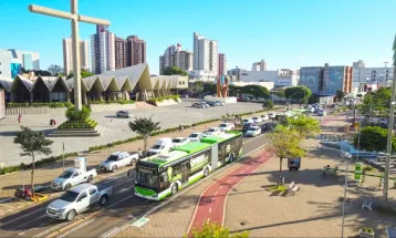 Calor predomina em Cascavel nesta terça, com máxima de 29°C e chance de chuva