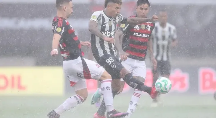 Flamengo e Botafogo fazem clássico nesta quarta-feira pelo Carioca