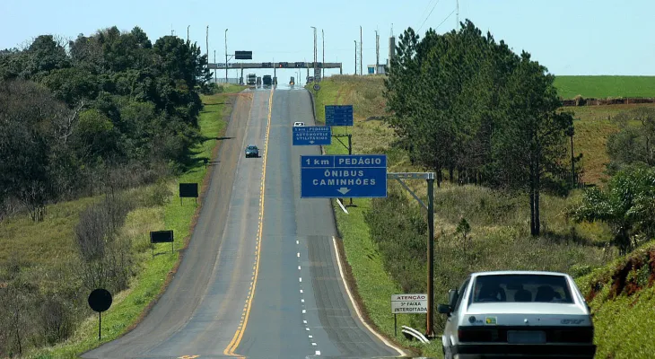 Rodovias do Paraná: pistas liberadas e tráfego sem interrupções