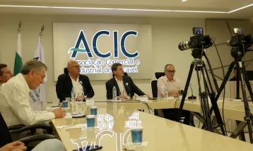 Empresários da região Oeste estão mais cautelosos em 2025