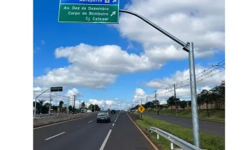 Rodovias do Paraná com tráfego normal