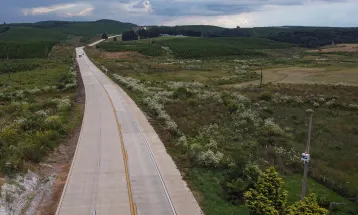 Trânsito no Paraná: fluxo normal nas principais rodovias