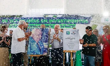 Estado inaugura o Colégio Aníbal Khury em Guaratuba