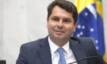 Alexandre Curi aparece em cenários para governador e Senado no Paraná
