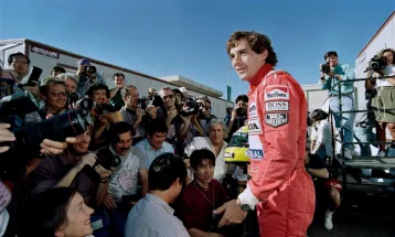 Com Ayrton Senna, Fórmula 1 lista os 20 melhores pilotos da história