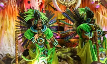 O ano só começa depois do Carnaval? Cascavelenses concordam em partes