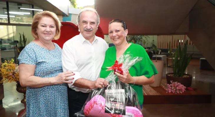 Prefeitura de Cascavel presta homenagem às servidoras em celebração antecipada do Dia da Mulher