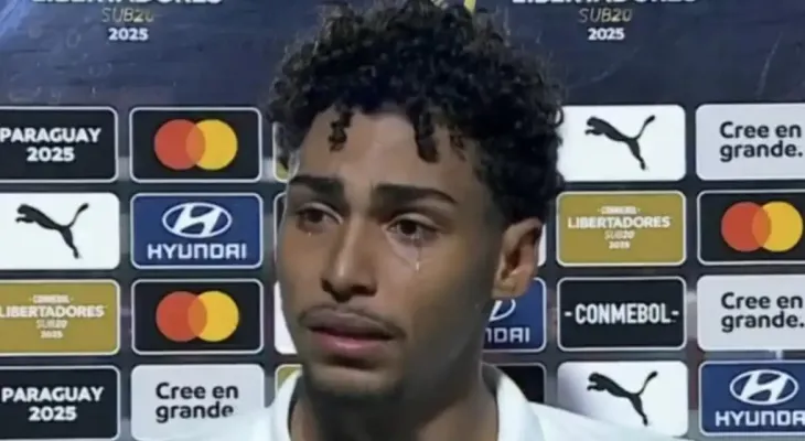 Jogador do Palmeiras é vítima de racismo em competição da Conmebol