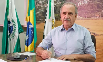 Prefeito Renato Silva anuncia aumento de 6,27% no salário dos professores da Educação Infantil