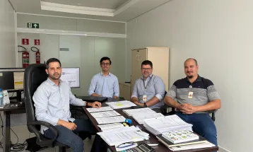 Procon recebe reclamações sobre contas de energia e se reúne com Copel para esclarecimentos