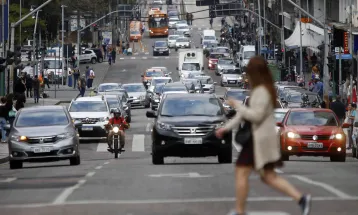 Quase metade do IPVA 2025 já foi pago; confira as 10 cidades que estão mais em dia