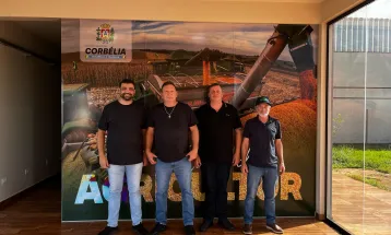 Casa do Agricultor: Um Centro de Serviços para o Produtor Rural em Corbélia