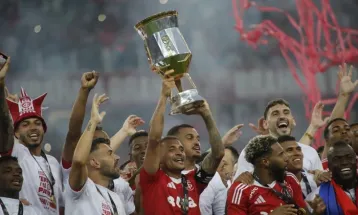 Internacional volta a ser campeão gaúcho após 9 anos