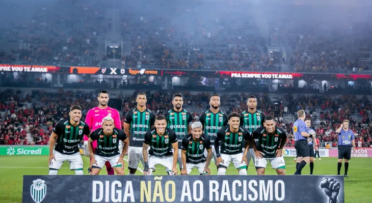 Maringá vence o Athletico e avança para a final do Paranaense contra o Operário