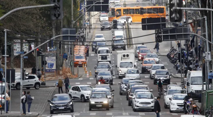 IPVA Zero? Projeto propõe incentivo federal para isenção de IPVA a carros com mais de 10 anos