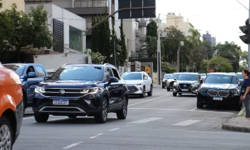 Terceira parcela do IPVA 2025 de veículos com final de placa 5 e 6 vence nesta segunda-feira