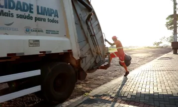 Edital do lixo em Cascavel é anulado e novo contrato emergencial será firmado