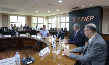 Estado e Fiep preparam plano para impulsionar o setor industrial do Paraná