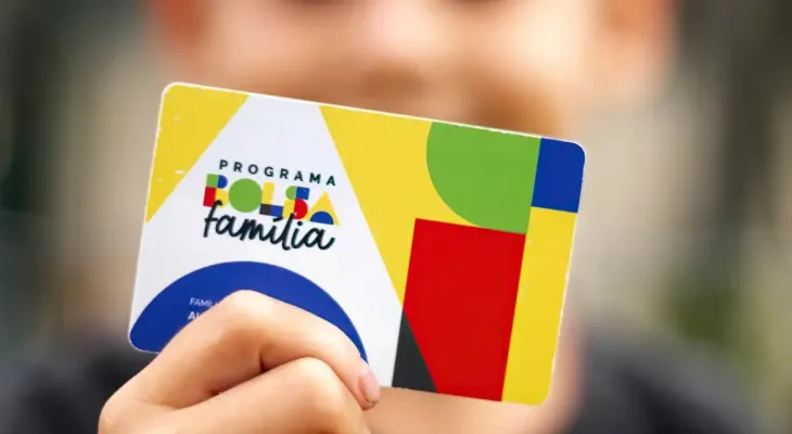 Caixa paga hoje Bolsa Família a beneficiários com NIS de final 4
