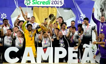 Corinthians quebra jejum e fatura em casa o 31º título do Paulistão