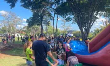"Domingão da Família" reúne grande público no Distrito da Penha