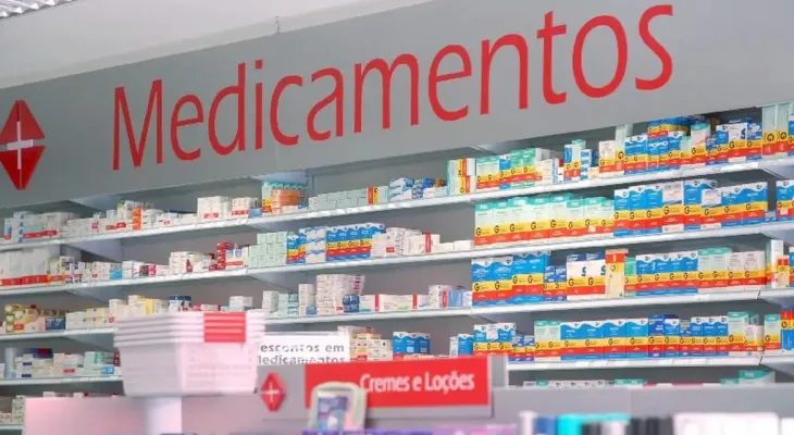 ICMS elevado encarece medicamentos no Paraná e pesa no bolso da população