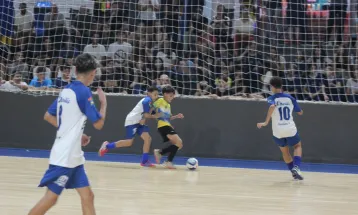 Adventista e Sagrada Família são campeões no futsal nos Jogos Escolares