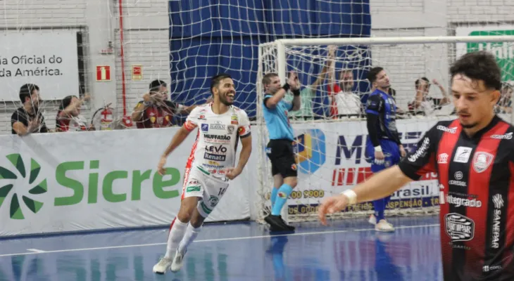 Cascavel Futsal busca revanche contra o Lobo