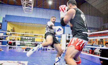 Cascavel sobe ao pódio e se consolida como referência no Muay Thai